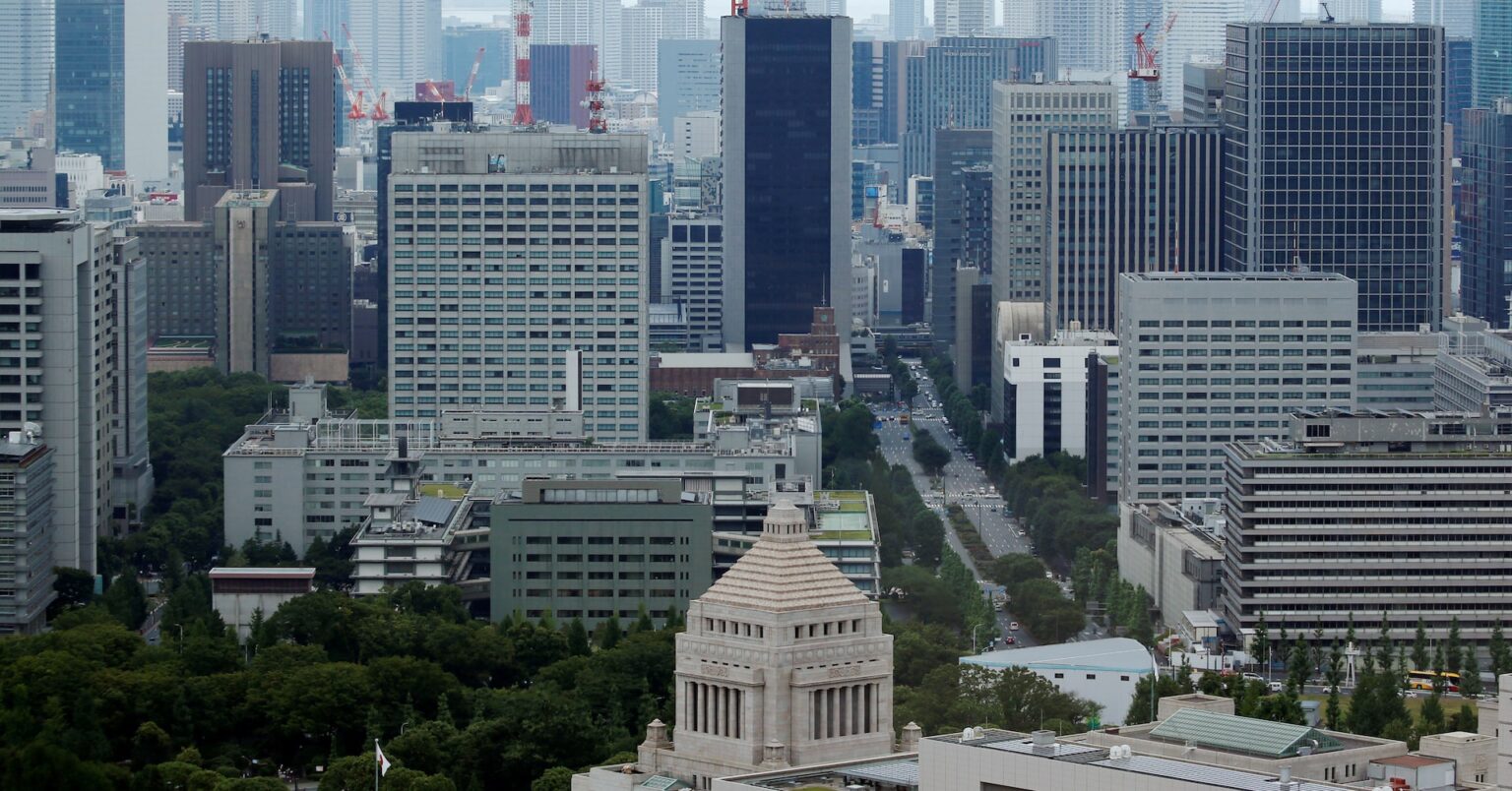 諮問会議にハーバード大教授ら参加、日本の財政政策に意見 | ロイター