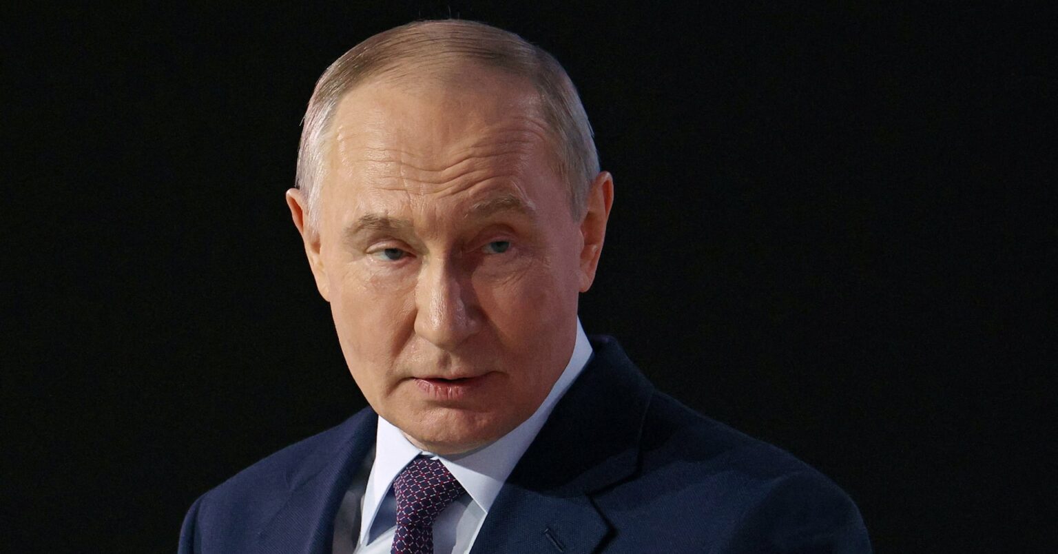 プーチン氏、戦争継続へ有力実業家に資金要請報道　自発的寄付と当局否定 | ロイター