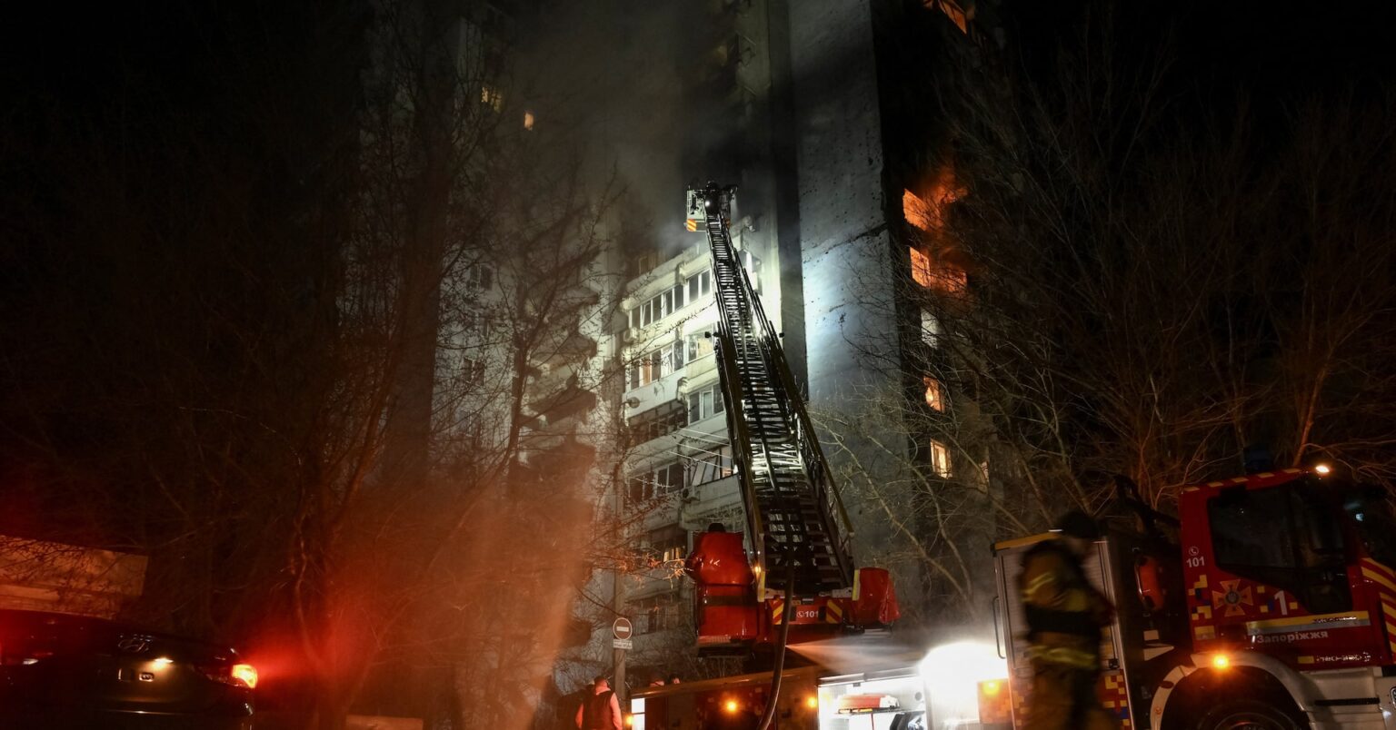 ウクライナ、ロシアの攻撃で5人死亡　モルドバの送電線も被害 | ロイター