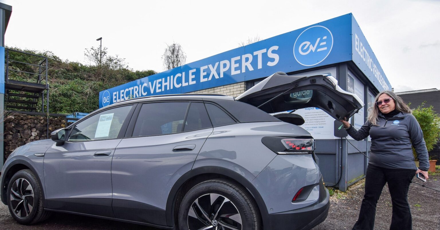 欧州で中古EV販売が増加、ガソリン高が追い風に | ロイター 欧州で中古EV販売が増加、ガソリン高が追い風に | ロイター