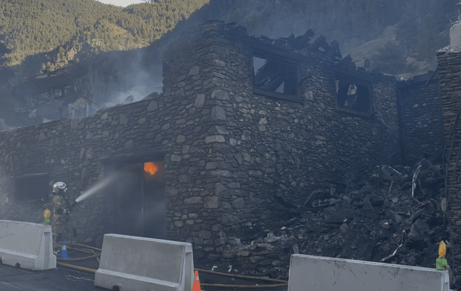 エグエス・ダリンサルが火災後の様子を収めた最後のビデオ