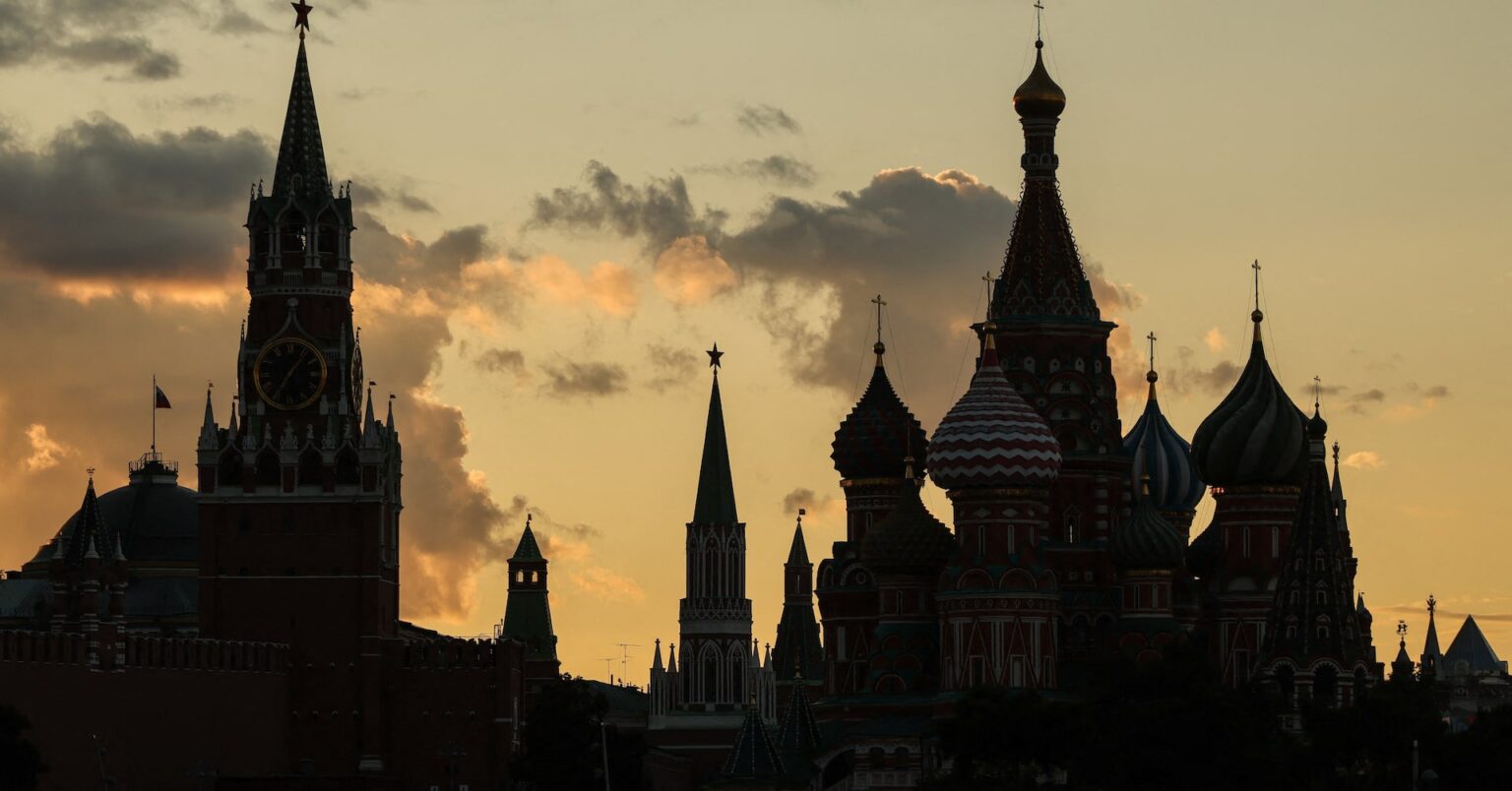 ロシア、経済スパイ理由に外交官追放　英外務省反発 | ロイター