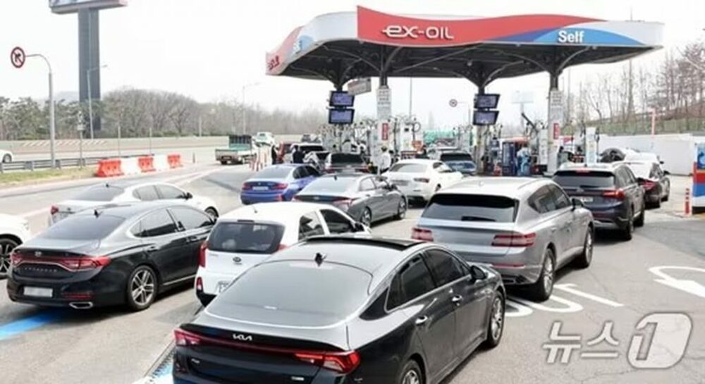 韓国の給油所が経営危機…ガソリン価格乱高下で在庫管理が崩壊　写真枚　国際ニュース：AFPBB News