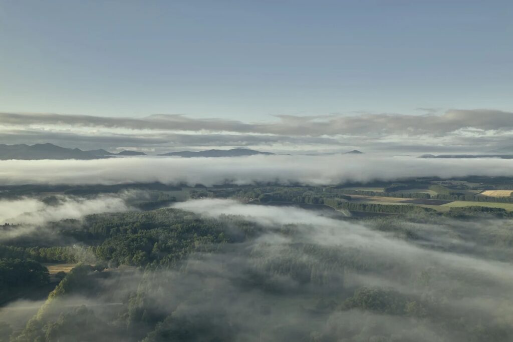 岩手県・小岩井農場内にリゾート施設「AZUMA FARM Koiwai」が4月23日開業 宿泊予約受付を開始 | AMP[アンプ]