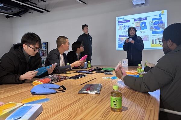 会社説明の様子