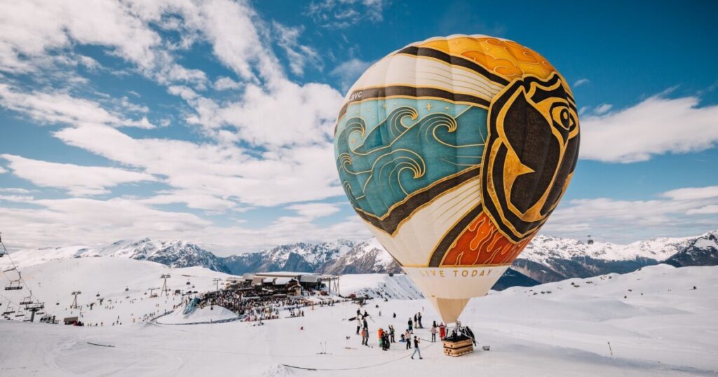 iFLYER: フランスの雪山アルプ・デュエズにて開催『Tomorrowland Winter 2026』今年度も公式チャンネルで配信決定、日本では3月25日午前4時スタート【日本時間タイムスケジュールはこちらから】