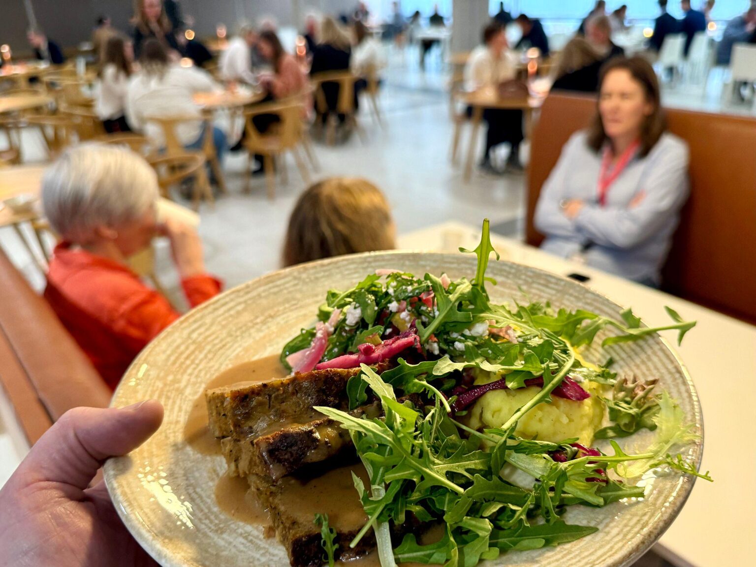 あなたはどんなランチ派ですか?心理学者は、給与習慣は私たちが誰であるかを多くを語ると信じています。 あなたはどんなランチ派ですか?心理学者は、給与習慣は私たちが誰であるかを多くを語ると信じています。