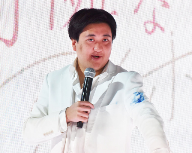 カカロニ栗谷『ゴッドタン』で涙の告白　詐欺に遭い「借金が1000万」 | ORICON NEWS | 国内海外のニュース