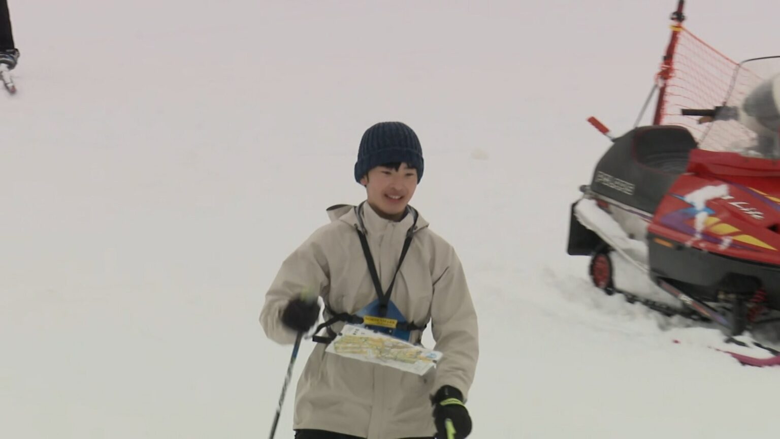 「ゴールですか?」 紀子さま悠仁さまが「スキーオリエンテーリング」の体験会に参加 子どもたちと滑走 悠仁さまのスキー姿は初公開（FNNプライムオンライン（フジテレビ系）） - Yahoo!ニュース