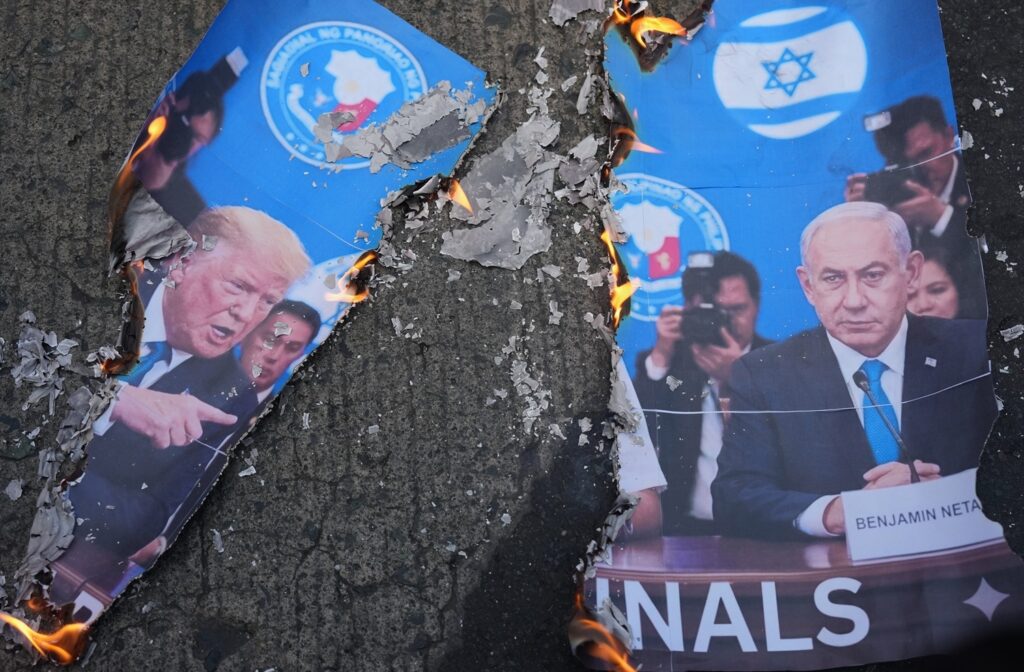 イラン攻撃におけるトランプの大誤算、政権崩壊や民衆蜂起もなく募る焦り…一方でほくそ笑むネタニヤフ（Wedge（ウェッジ）） - Yahoo!ニュース