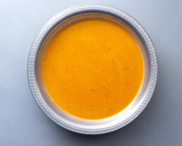 北海道味噌だしが入った鍋