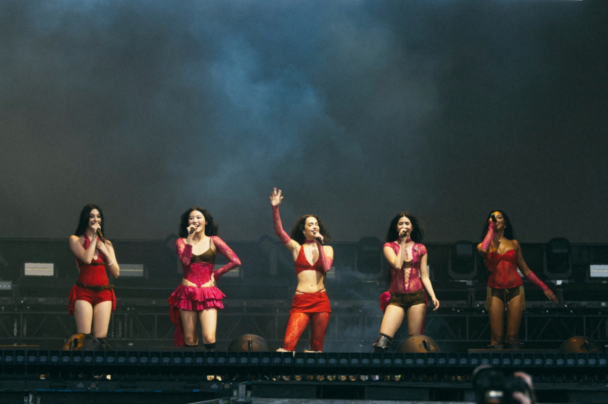 KATSEYE ローラファルージャ アルゼンチン / 写真提供= ハイブ-ゲフェンレコード 