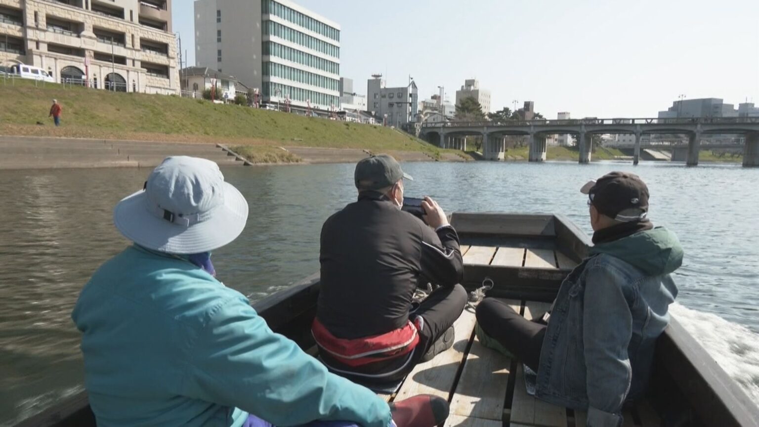 船から「乙川」沿いの桜並木などを堪能 遊覧船の運航始まる 4月5日まで 愛知・岡崎市（CBCテレビ） - Yahoo!ニュース