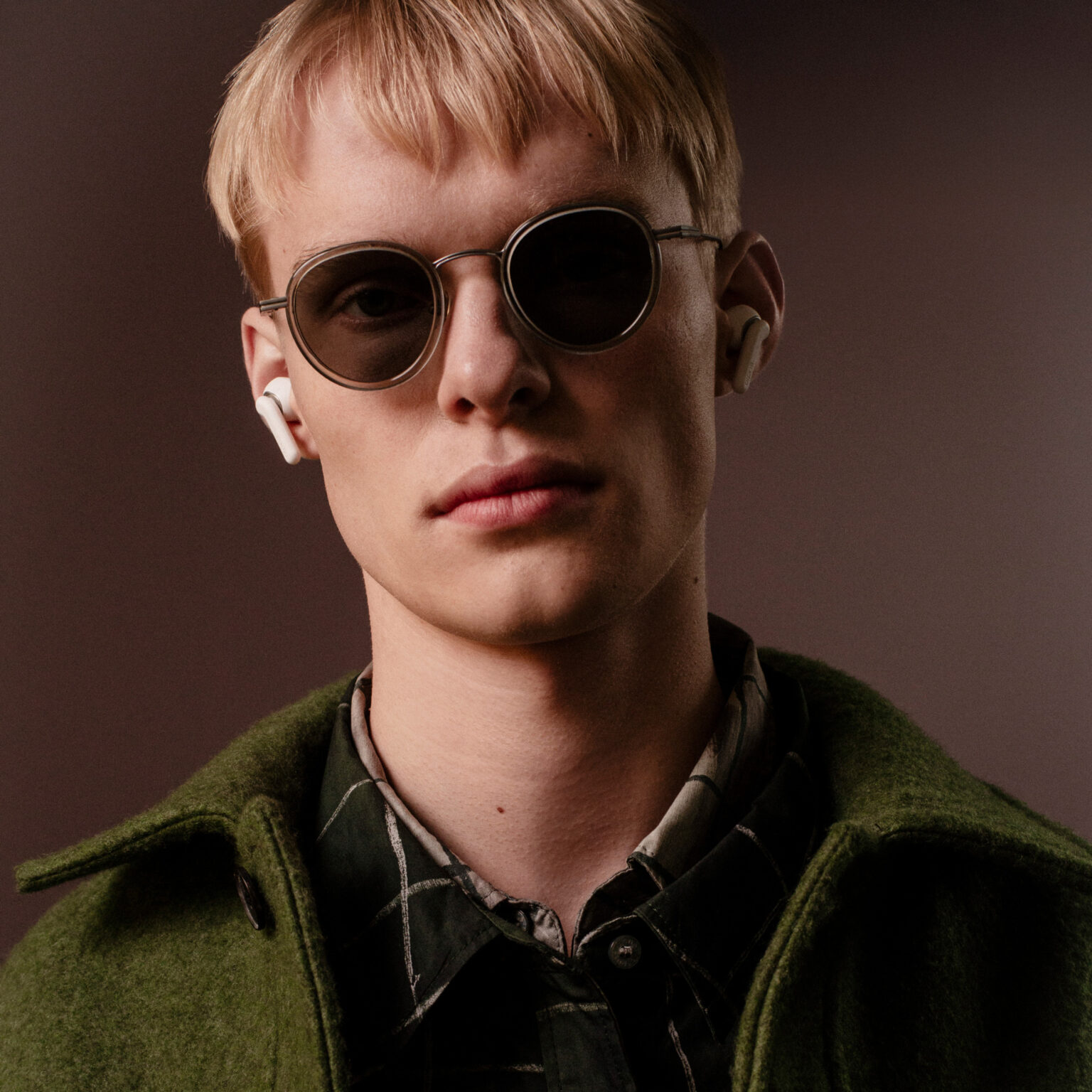 ライフスタイルを提案する北欧オーディオブランドSudioから、モダンハイブリッドアクティブノイズキャンセリングと風切り音を低減させるマイクを搭載した完全ワイヤレスイヤホン「Sudio E4 Pro」が3月20日に発売（＠Press［PR］） - Yahoo!ニュース