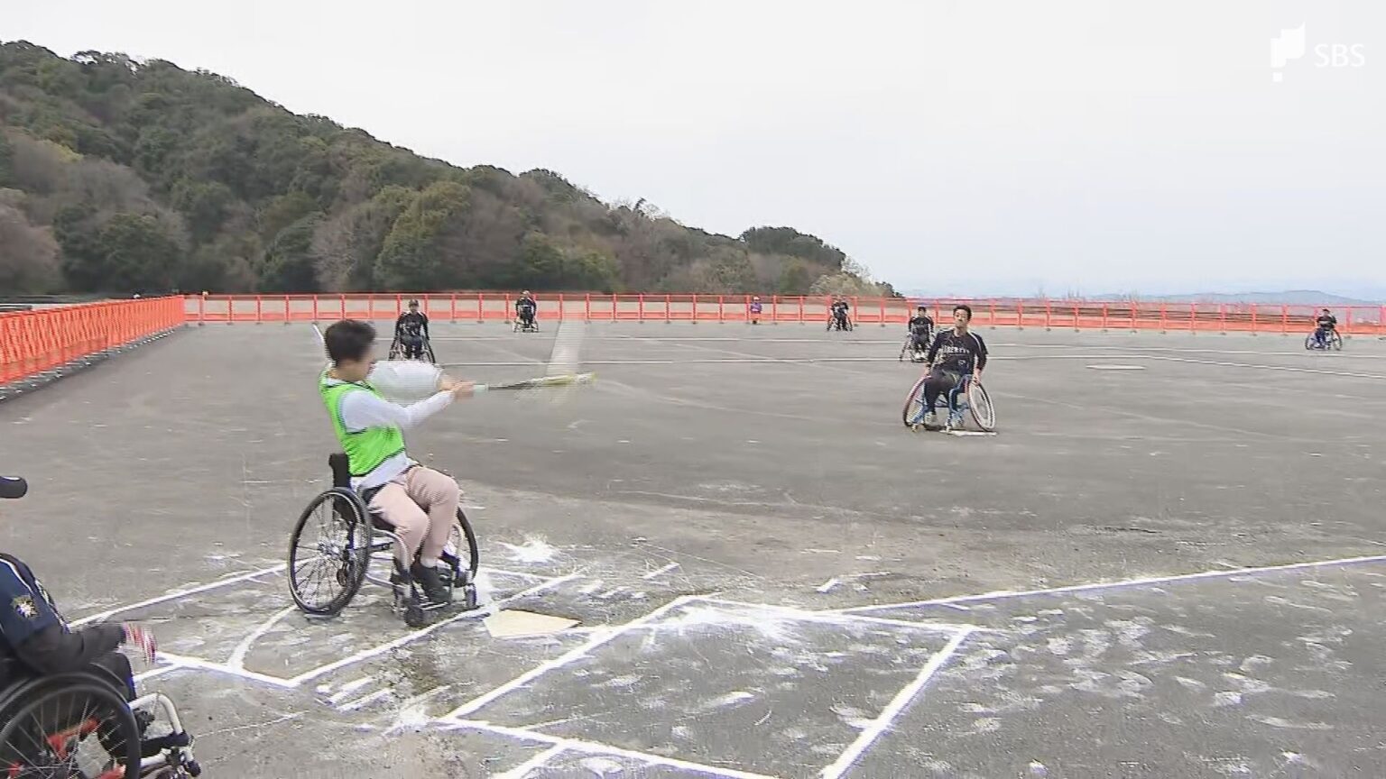 車椅子ソフトボール「エコパチャレンジカップ2026」開催 10代から70代まで約60人が熱戦=静岡・袋井市（静岡放送（SBS）） - Yahoo!ニュース