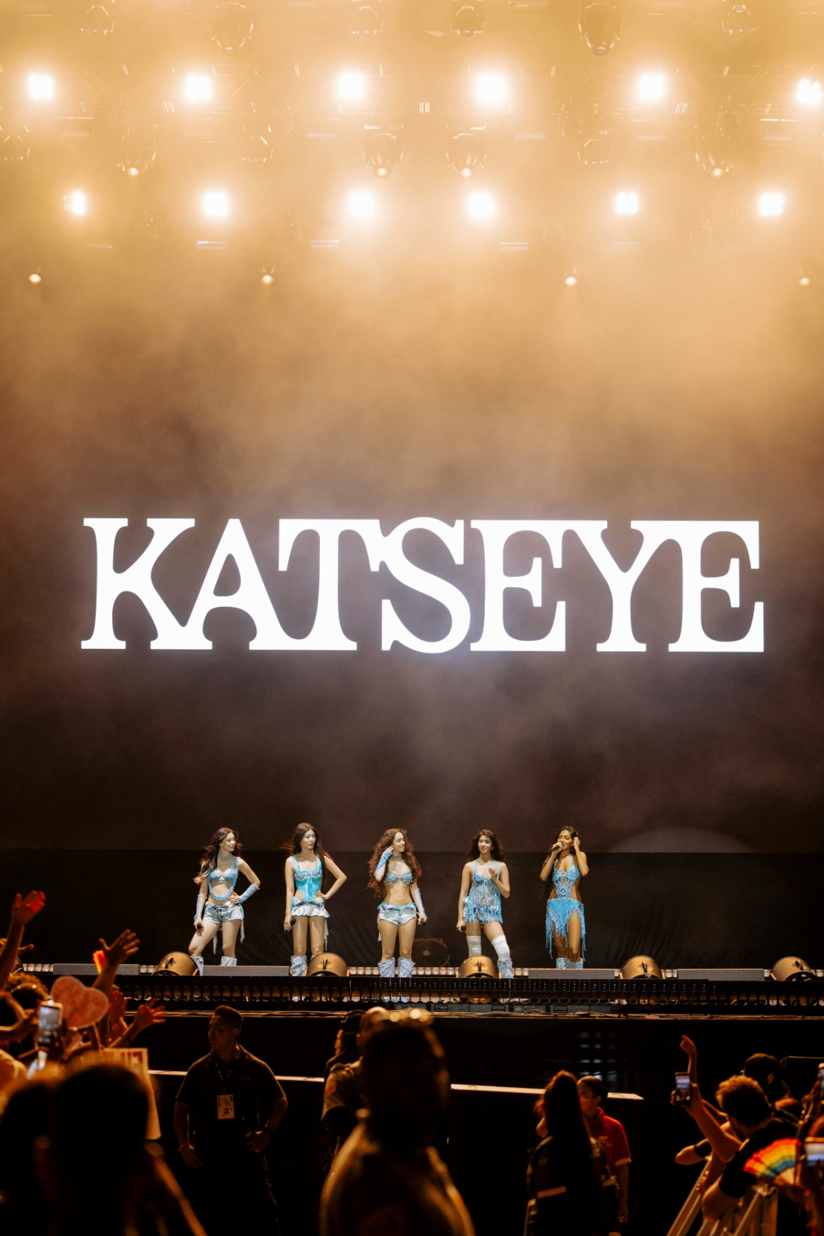 KATSEYE ローラファルージャ ブラジル 団体写真/写真提供=HYBE-ゲフェンレコード