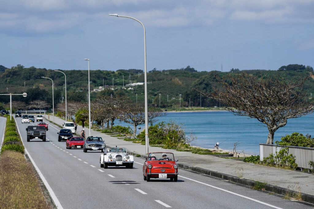 美ら海と大自然が舞台のクラシックカーラリー「GIRO DELL’ISOLA OKINAWA 2026」開催（octane.jp） - Yahoo!ニュース