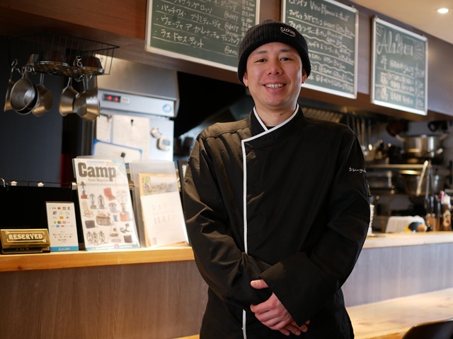 西荻窪に「炭×スペインバル Suke６（すけろく）」がオープン。高円寺「酒場ニホレモ」などで修業、スペイン現地でも料理研究したオーナーによる独立店 - フードスタジアム フードスタジアム