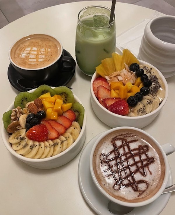 鳥取県鳥取市にオープンしたカフェ『CHILL BLUE LUNÉ』のメニュー