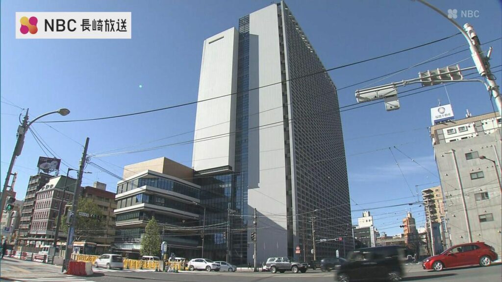 ” 感染者がその場を離れても 約2時間は空気感染のおそれ " 麻しん（はしか）長崎市の20代女性が感染