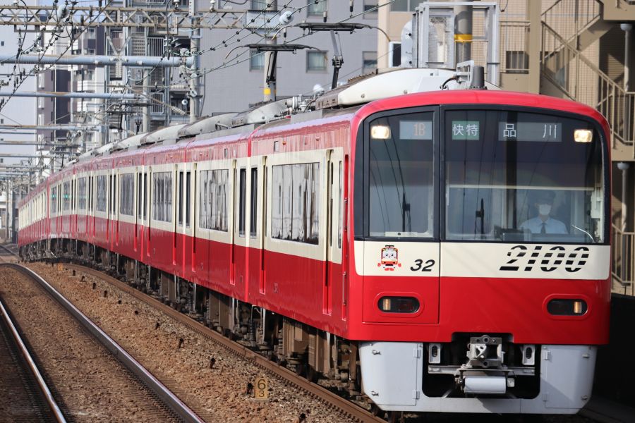 「すぐ行先が変わる」「急行表示のまま各駅…」 ダイヤ乱れ時「突然の運行変更」体験談集まる 振り回されるけど「ありがたい」の声も（1/2 ページ） | 乗りものニュース
