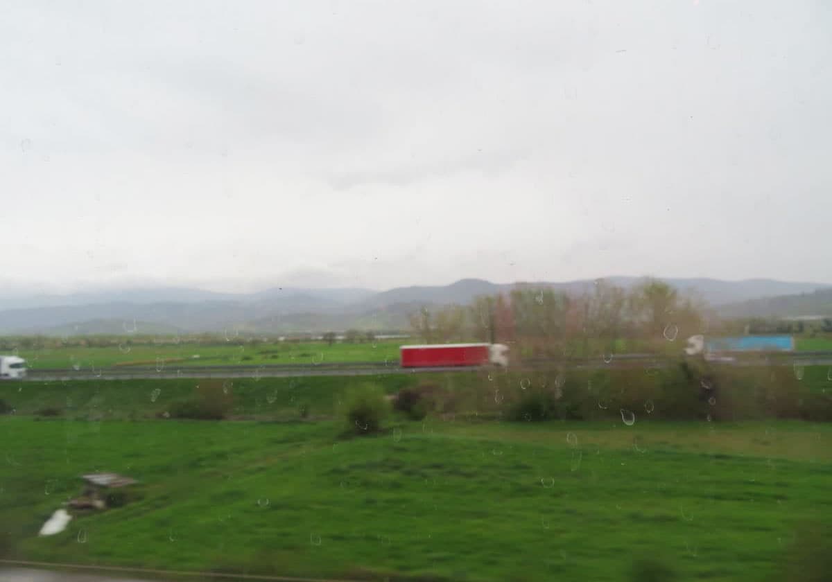 スタバ「ベンティ」名前の由来は数字の20？　イタリアの鉄道アナウンスで気づいた意外な共通点