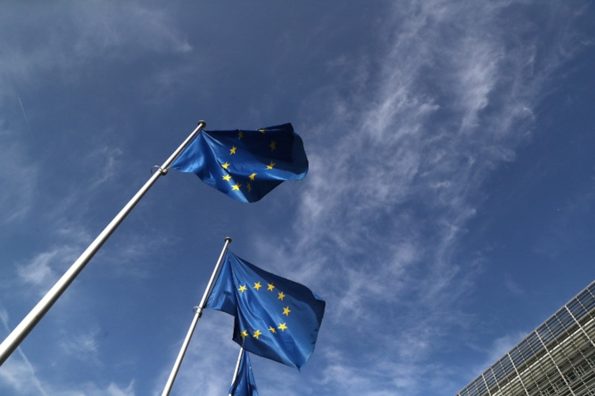 EUが関税制度見直しで合意、中国発ネット通販の規制を強化