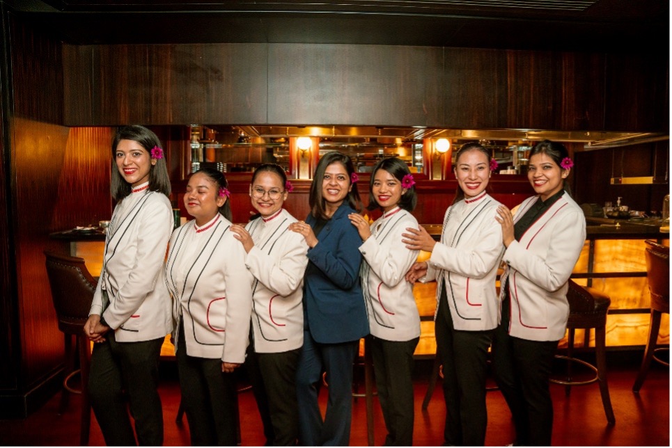 インドのトップバーに名を刻む「ZLB23」