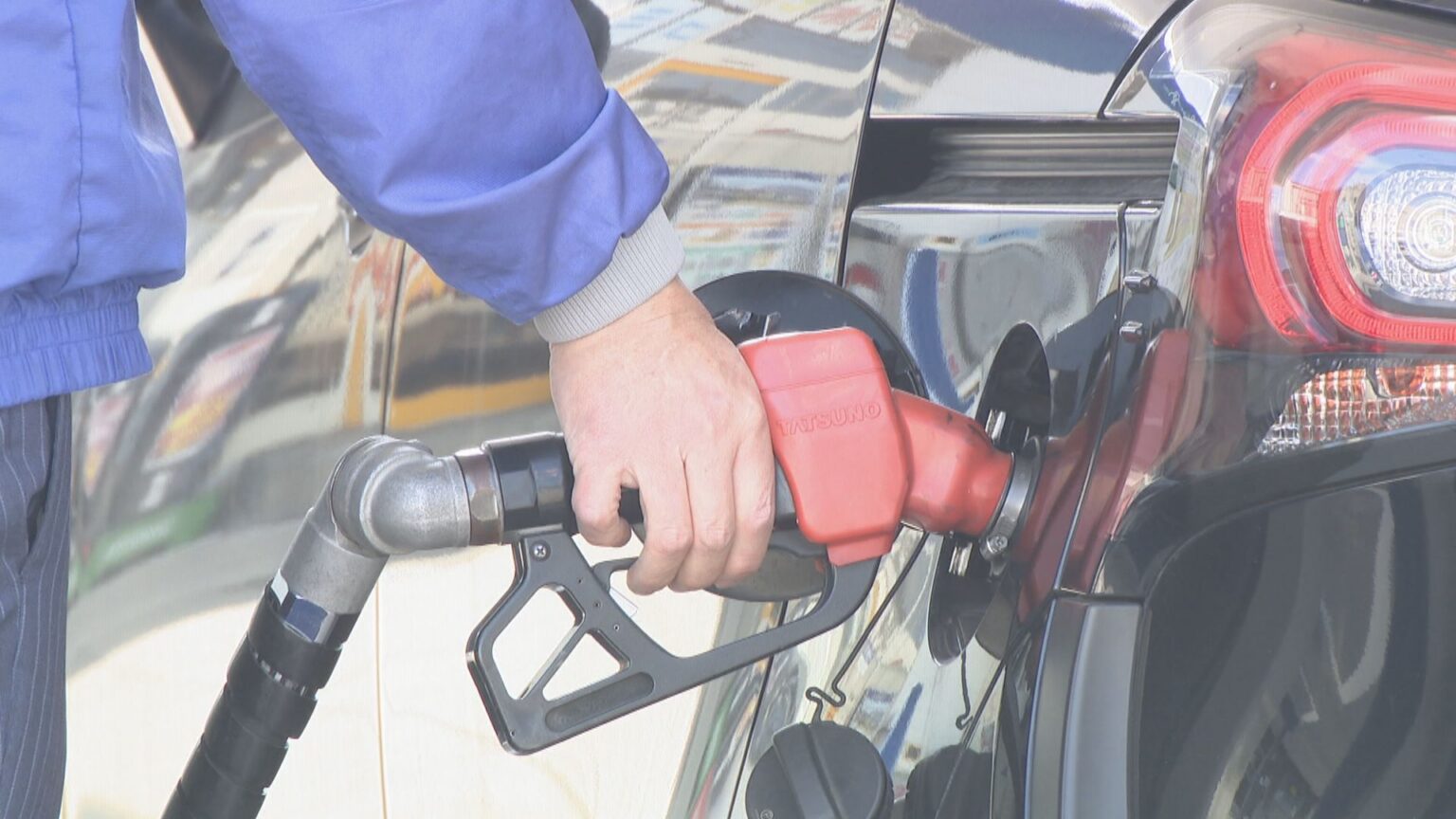 ガソリン価格、来週には20円近く高騰か　値上げ前日に普段の3倍の人が訪れたスタンドも…利用者の声は　香川 | KSBニュース | KSB瀬戸内海放送