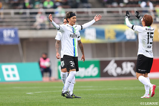 【公式】湘南が山田 寛人の2発で群馬に快勝!3-2で逃げ切った富山が3位浮上【サマリー:明治安田J2・J3百年構想リーグ 第7節】:Jリーグ公式サイト(J.LEAGUE.jp) 湘南が山田 寛人の2発で群馬に快勝!3-2で逃げ切った富山が3位浮上【サマリー:明治安田J2・J3百年構想リーグ 第7節】