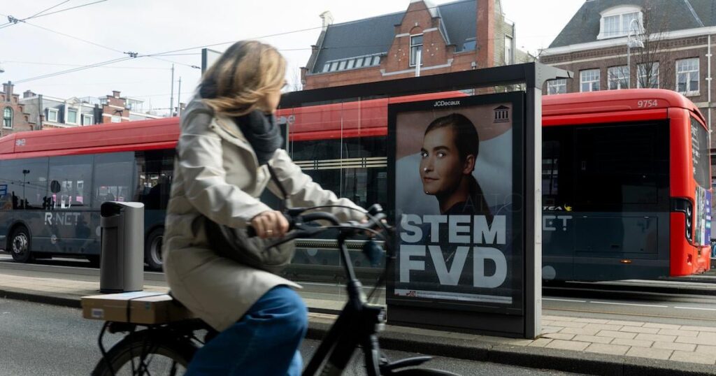 中道派から急進右派までの政党が億万長者の支援を受ける