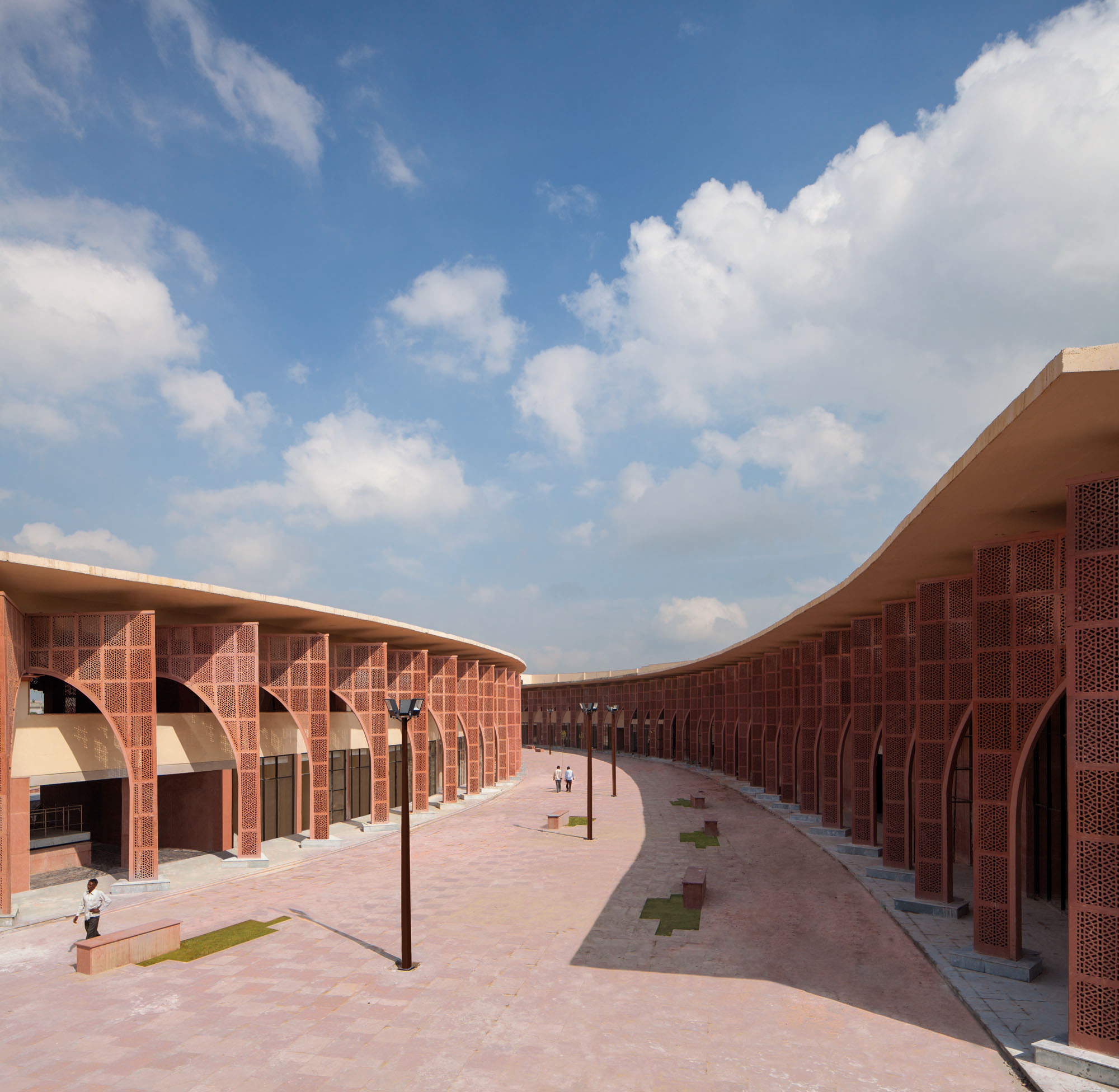 〈アワド・シルプグラム（Awadh Shilpgram）〉Studio Archohm