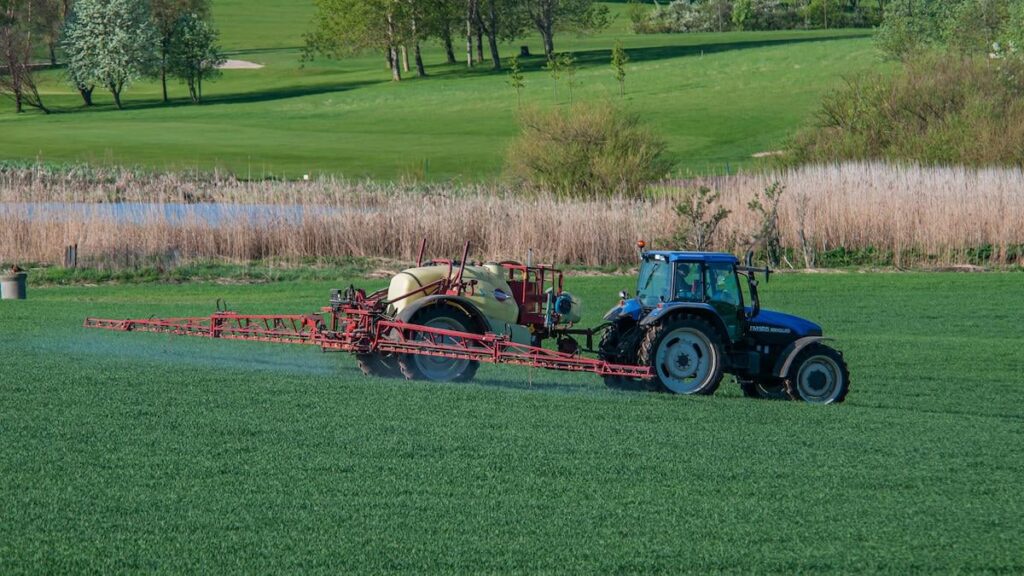 ブルーブロックはきれいな飲料水について語るが、スプレー禁止は導入しない