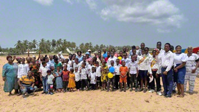 さらなる成長を約し合ったボルタ・サウス地域本部の友（同）