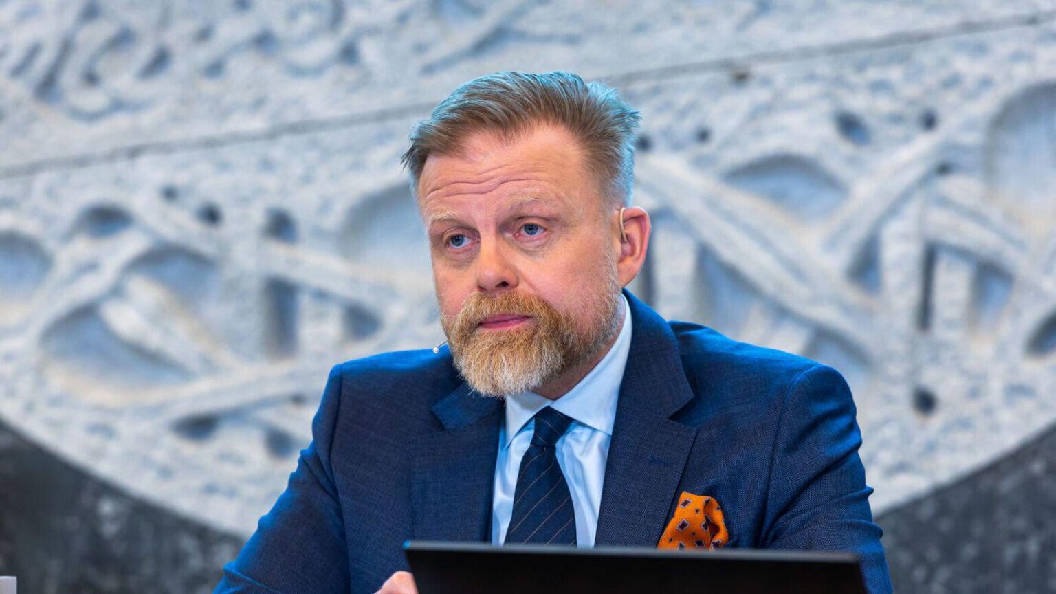 賃金圧力の高まりにより企業が国外に流出する可能性がある