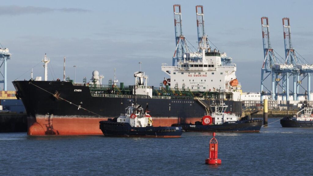 ベルギーとフランス、北海でロシアの「影の艦隊」タンカーを拿捕