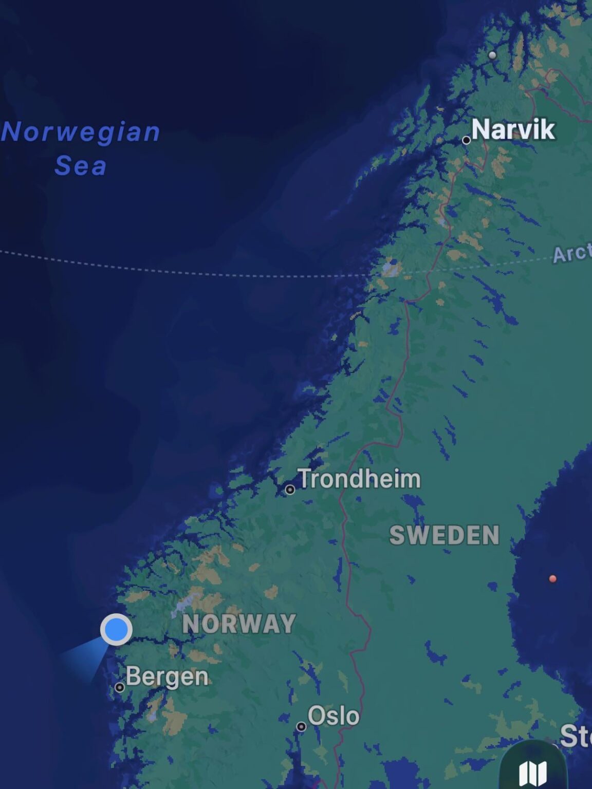 ただいま船で到着中