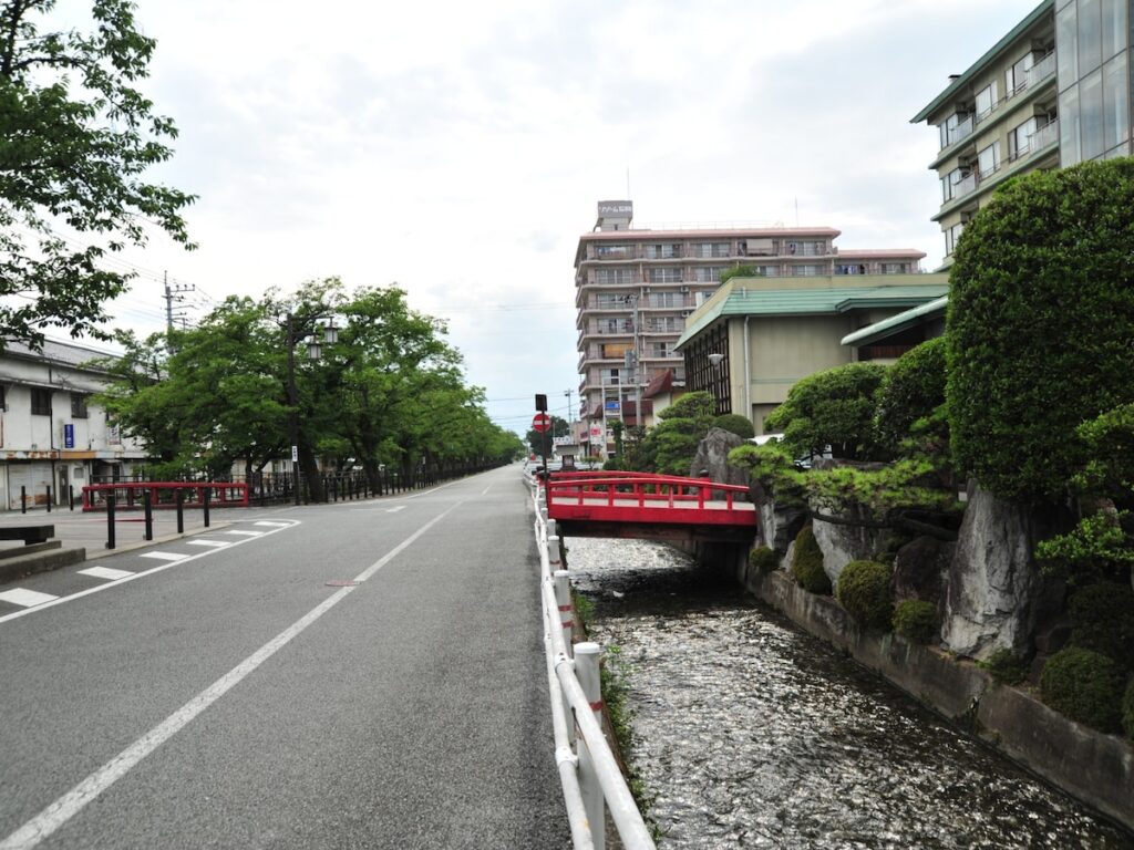 【名湯百選】好き＆行ってみたい「山梨県の温泉」ランキング！ 2位「石和温泉」、21票差の1位は？ - All About ニュース