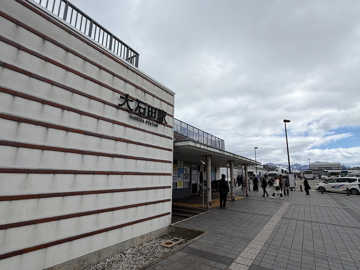 JR大石田駅のバスターミナル
