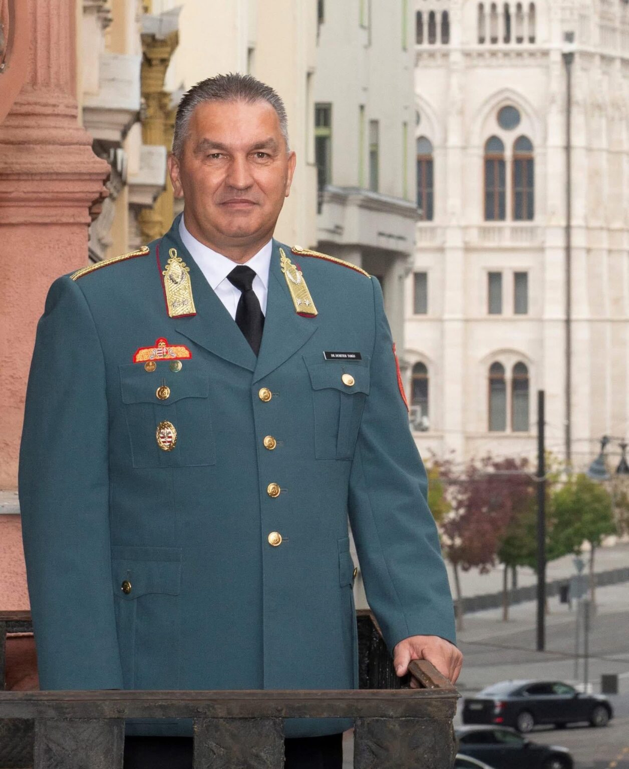 シャボルチ・パニ氏：ウクライナの送金装置が切断された夜、行動の主要人物である海軍司令官のパーティーで海軍将軍が死亡した