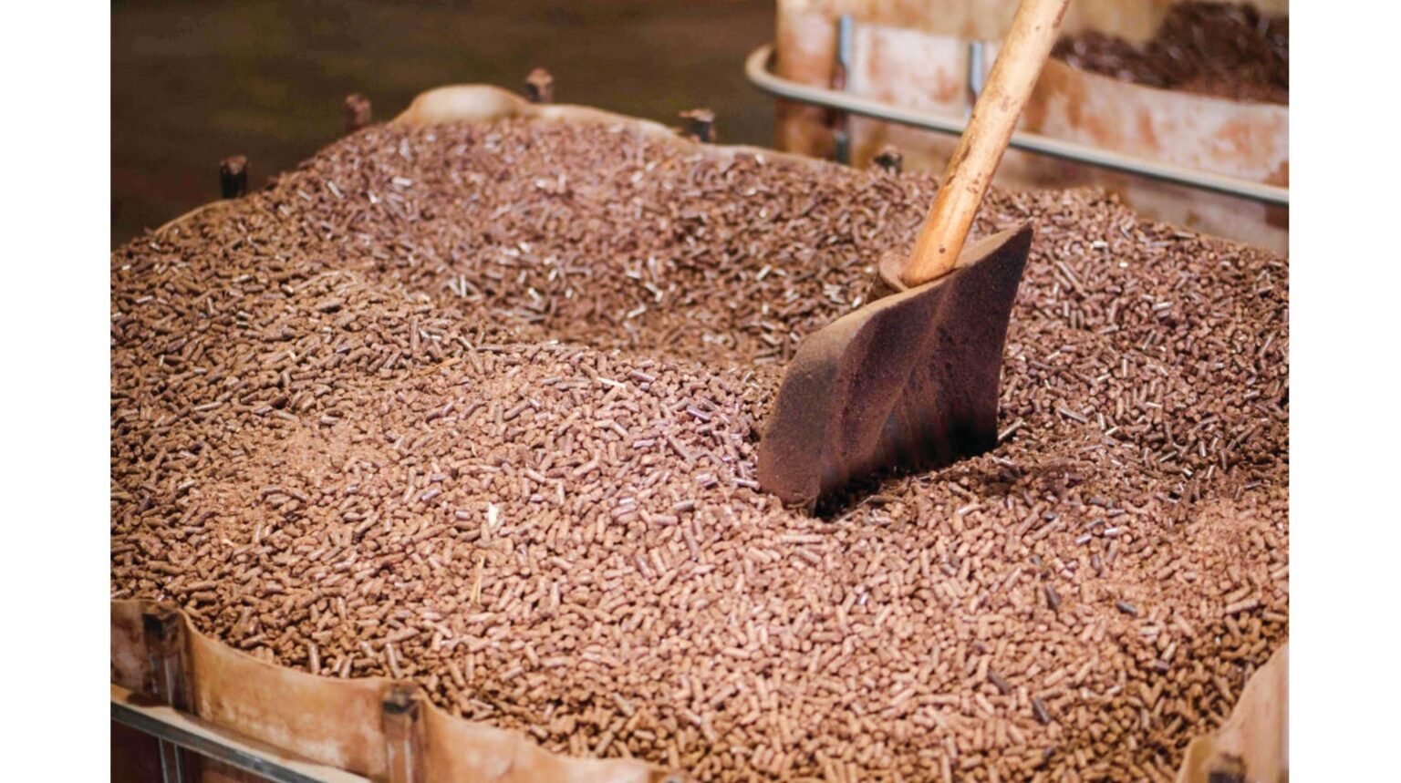 日本の低炭素発電を支えるカナダ産木質ペレット | カナダ木質ペレット協会 日本の低炭素発電を支えるカナダ産木質ペレット | カナダ木質ペレット協会