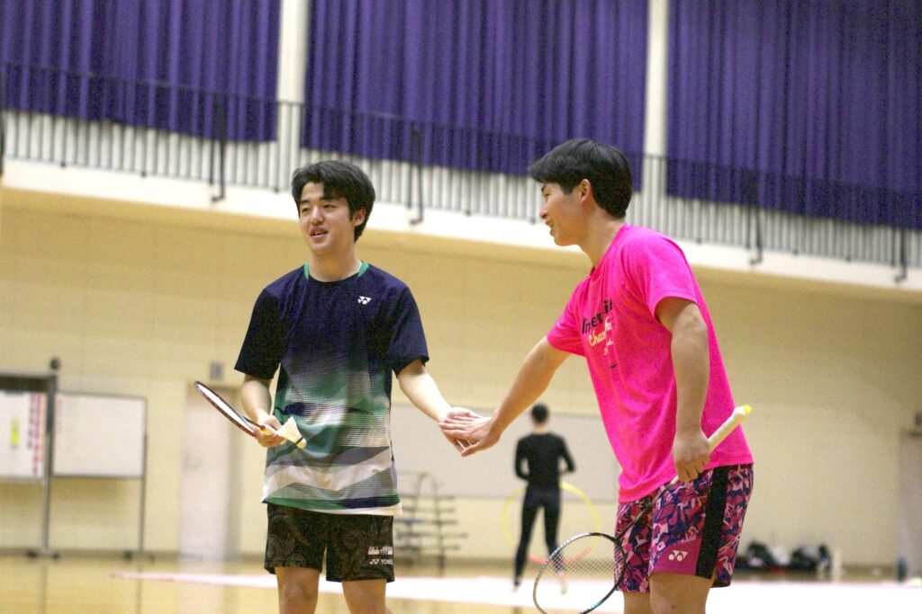 全国高校選抜大会出場校特集 バドミントン男子 ベスト4を目指す別府鶴見丘のペア 【大分県】 | オー!エス! OITA SPORTS 全国高校選抜大会出場校特集 バドミントン男子 ベスト4を目指す別府鶴見丘のペア 【大分県】