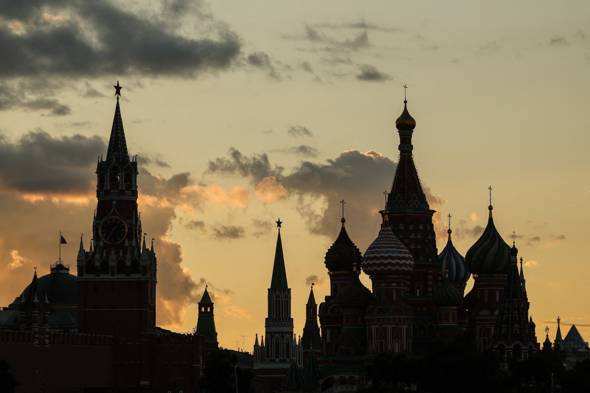 ロシア、経済スパイ理由に英外交官を追放