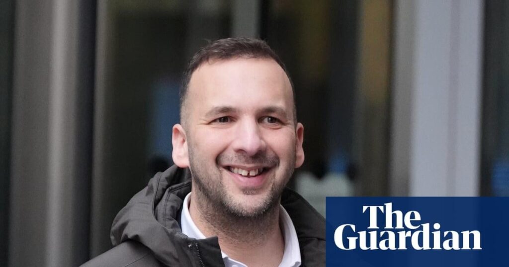 ポランスキー氏、英国での生活の「基本的なもの」は利益のために販売されていると語る