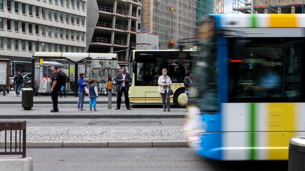 新規参入者の半数が5年以内にルクセンブルクを離れていることが報告書で判明