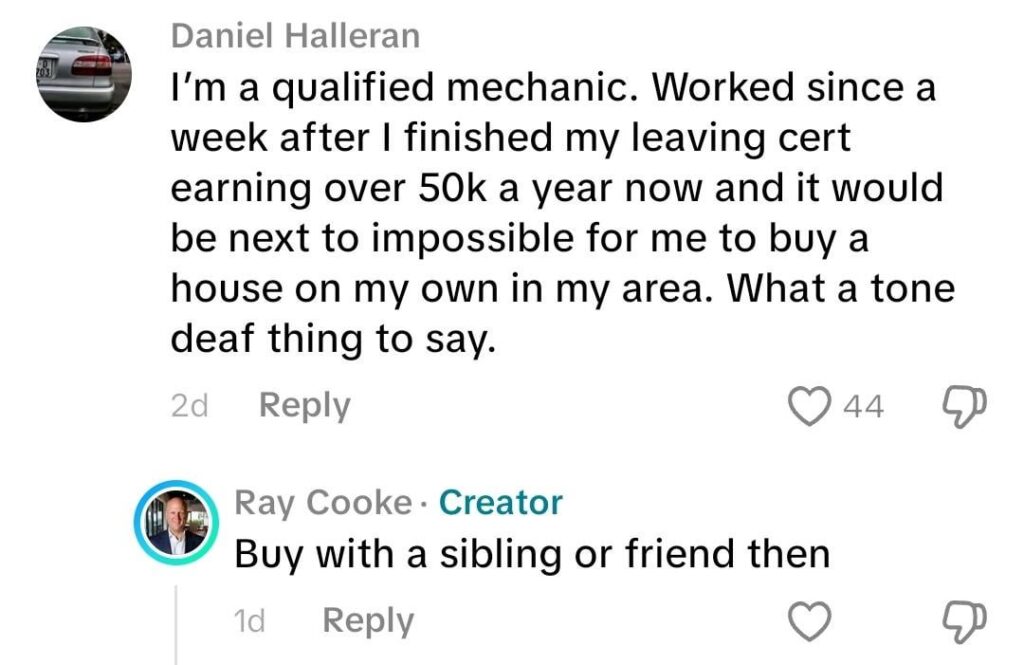 レイ・クック競売人「両親との同居に行き詰まっていて、家を出る余裕がない？兄弟と一緒に出て行け！」