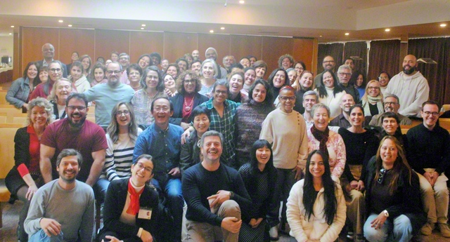 ポルト市内で研修会を行ったポルトガルの第1方面の友が笑顔で（2月28日）