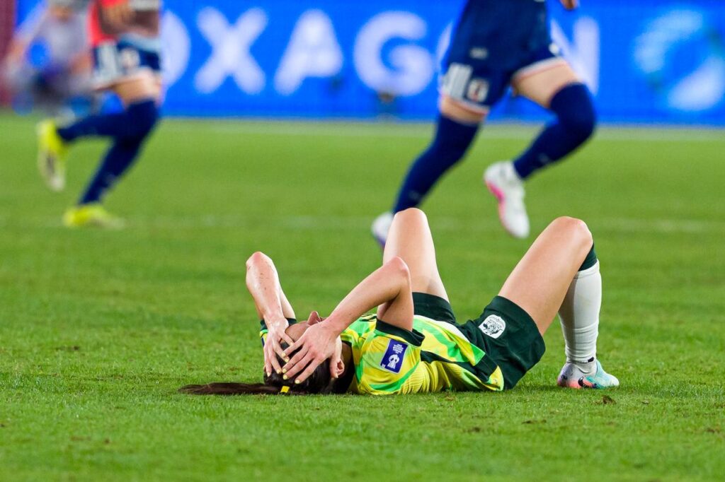 「日本は世界トップクラス」「心が痛い」なでしこに敗れた豪州監督が脱帽…3度の大チャンスを逃した豪州選手は涙 - Qoly-Sports＆the Style