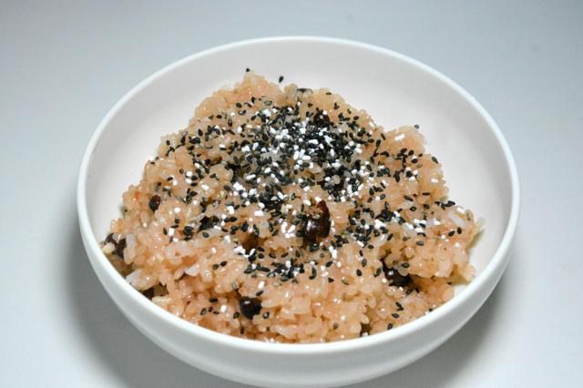 卒業祝いの給食に赤飯、震災15年と重なり2100食分廃棄 福島