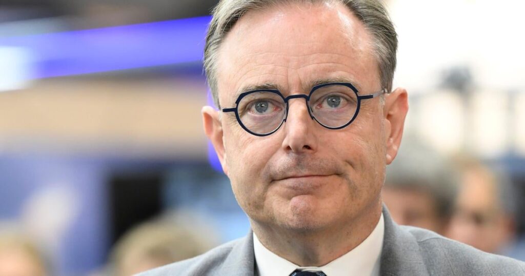 デウェーバー首相、ロシアとの合意を呼びかけ「欧州の指導者たちは私に同意しているが、誰もそれを声高に主張しようとはしない」